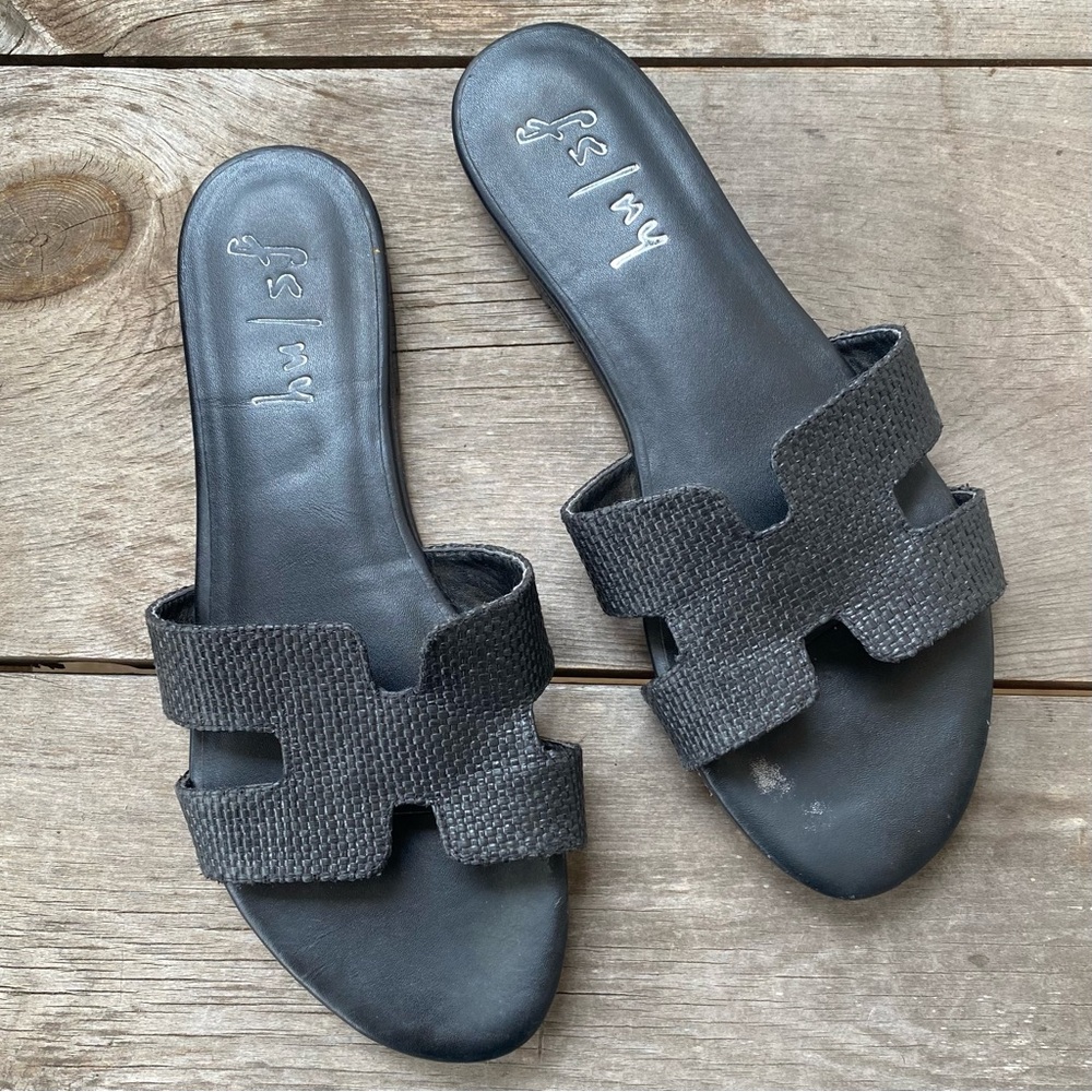 French Sole Alibi Black Raffia Slide Sandals
